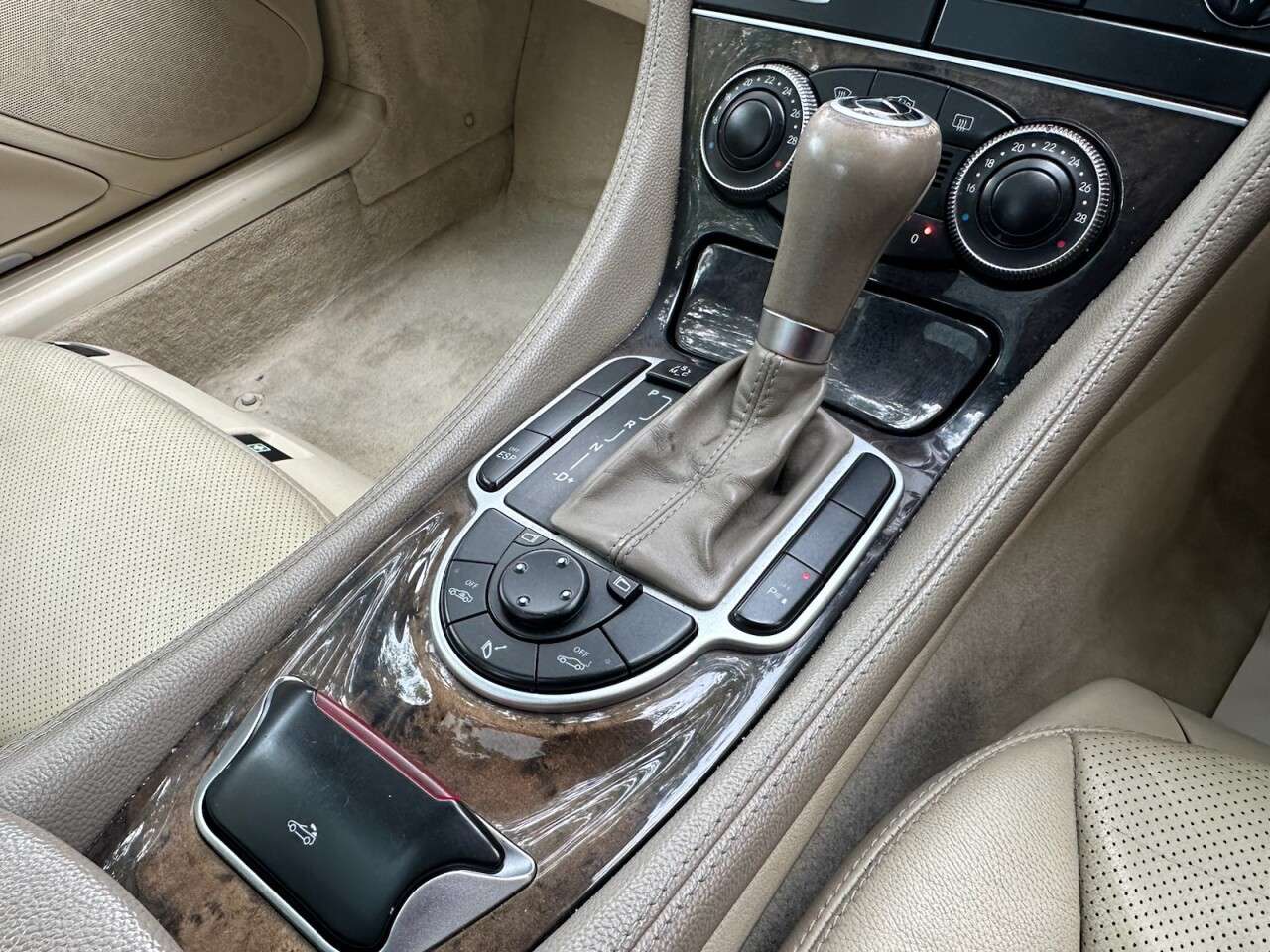 2005 MERCEDES SL 2005 MERCEDES SL