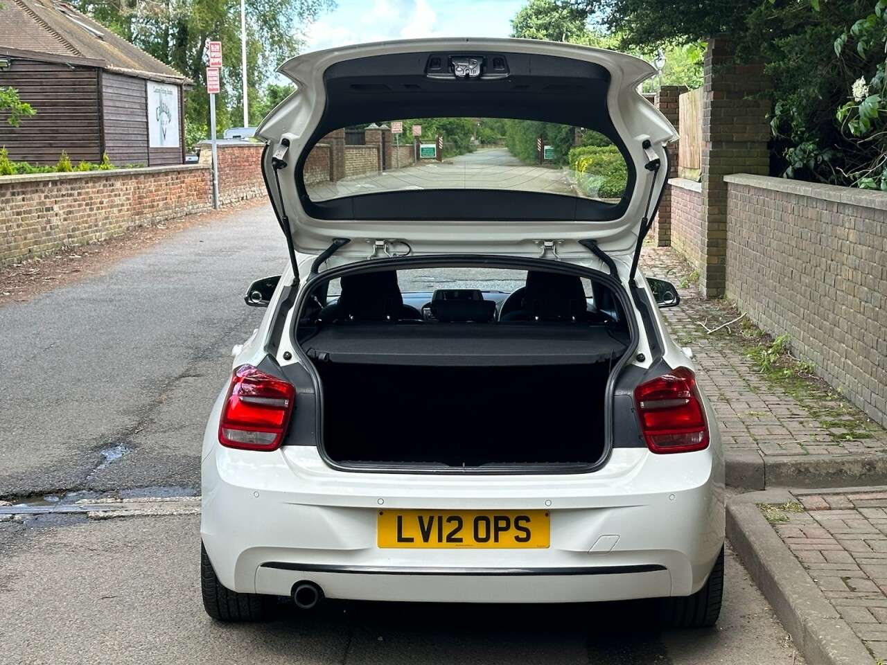 2012 BMW 1 SERIES 2012 BMW 1 SERIES