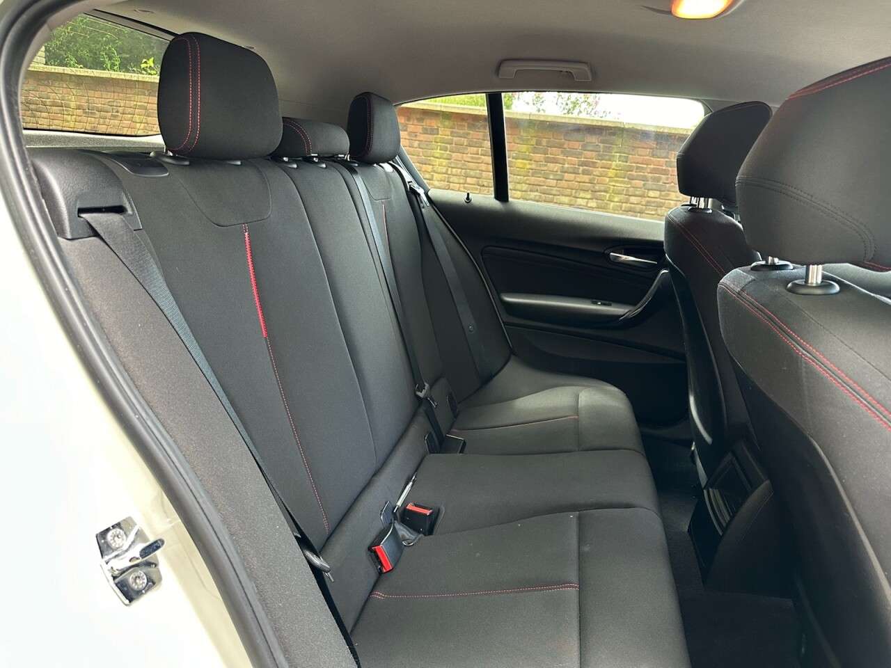 2012 BMW 1 SERIES 2012 BMW 1 SERIES