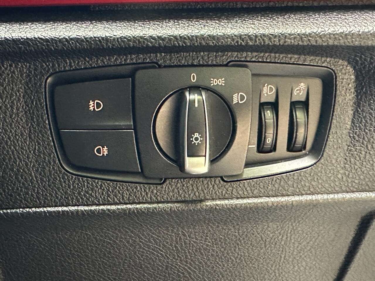 2012 BMW 1 SERIES 2012 BMW 1 SERIES