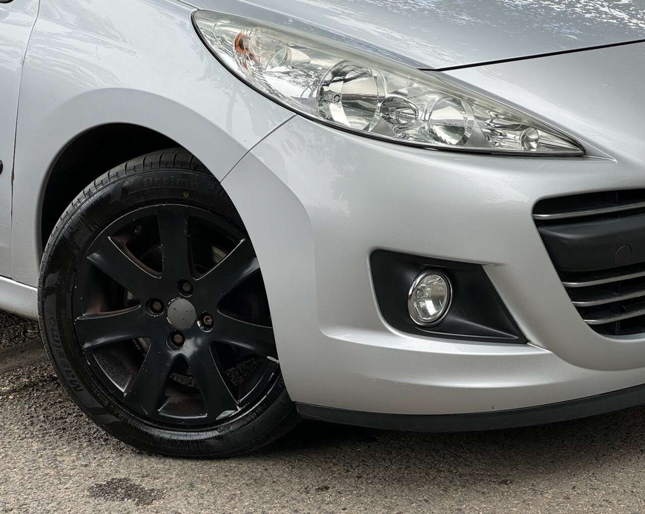 2012 PEUGEOT 207 2012 PEUGEOT 207