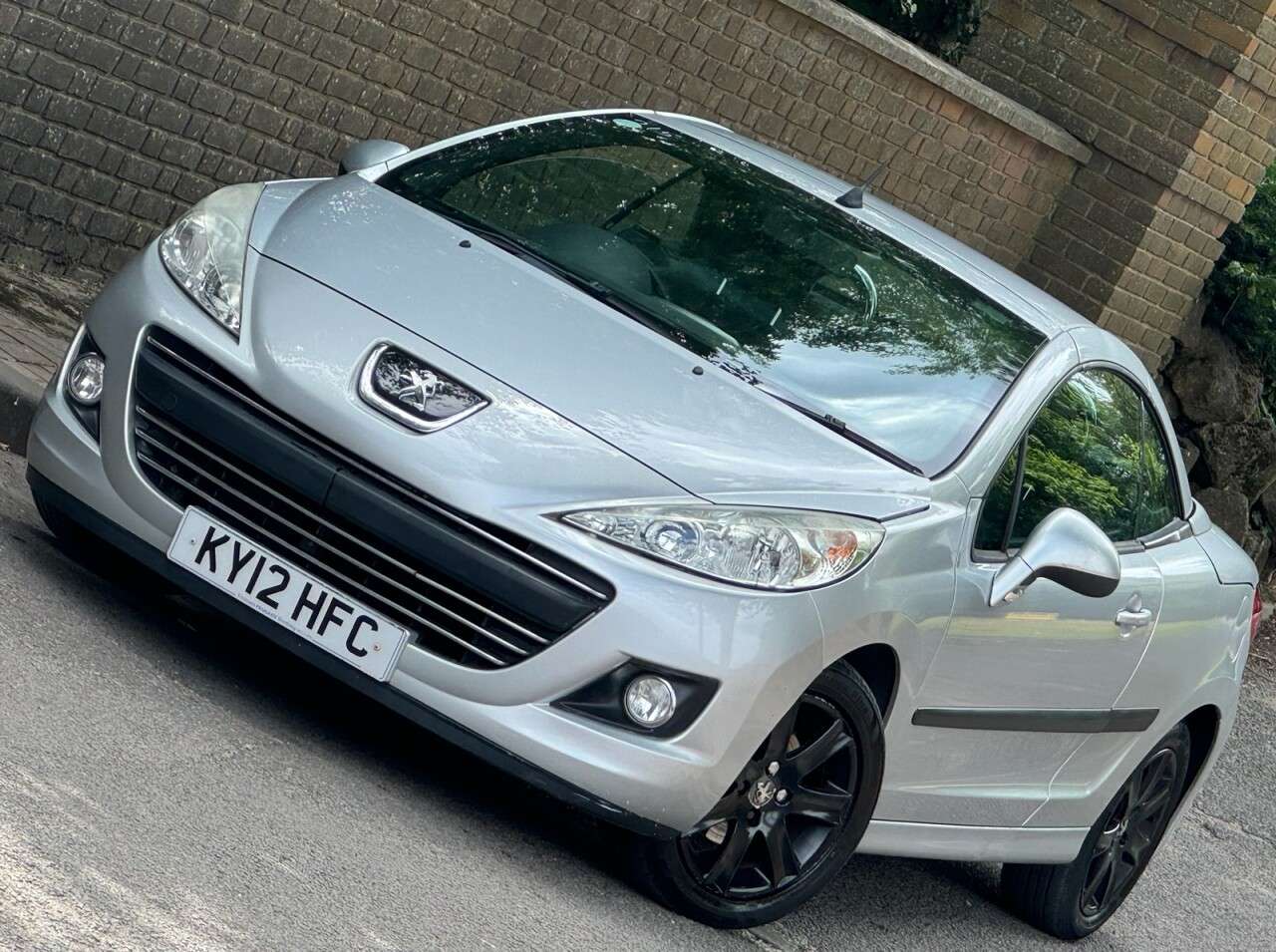 2012 PEUGEOT 207 2012 PEUGEOT 207