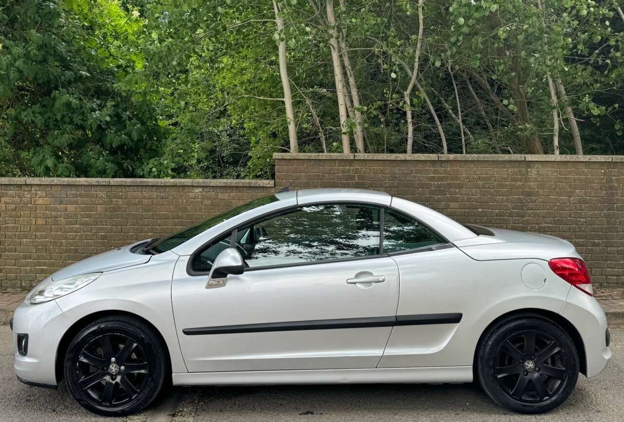 2012 PEUGEOT 207 2012 PEUGEOT 207