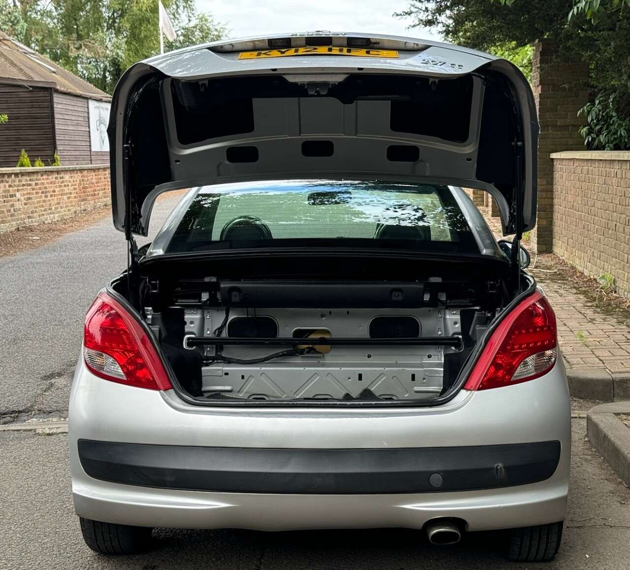 2012 PEUGEOT 207 2012 PEUGEOT 207