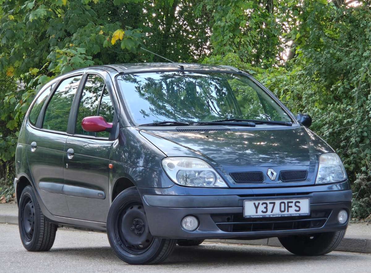 Check out this Renault Scenic 2001 Petrol Automatic