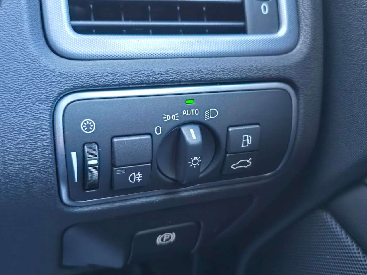 2016 VOLVO S80 2016 VOLVO S80