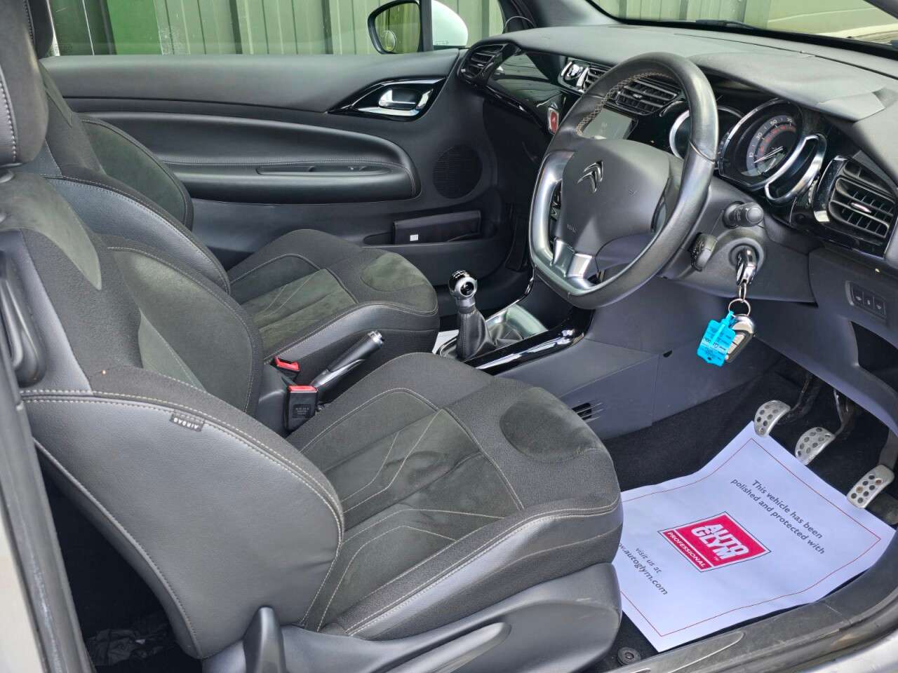 2016 DS AUTOMOBILES DS 3 2016 DS AUTOMOBILES DS 3