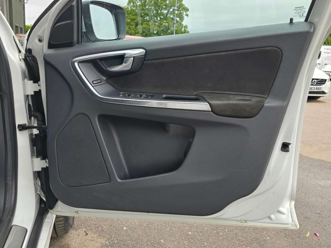 2014 VOLVO XC60 2014 VOLVO XC60