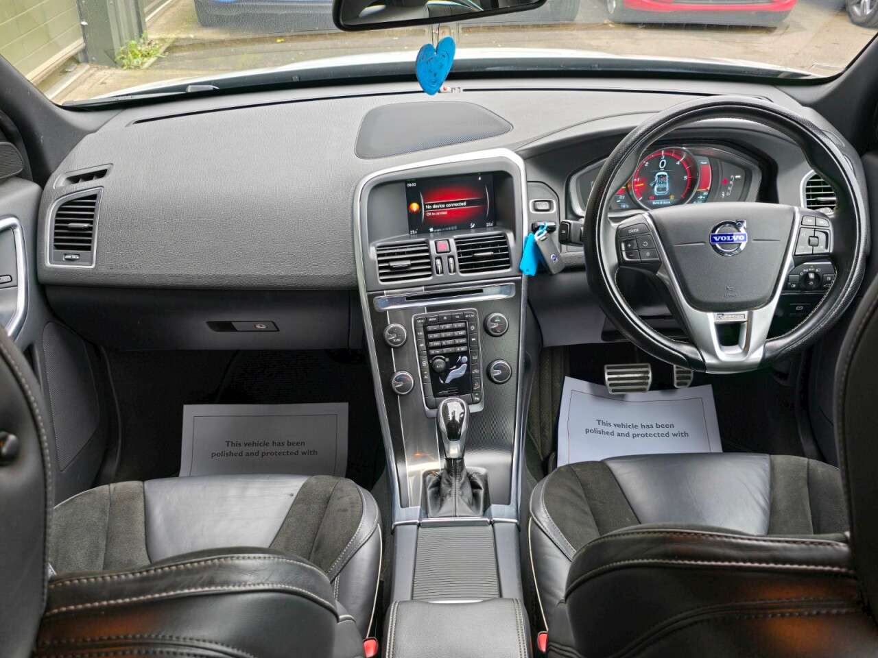 2014 VOLVO XC60 2014 VOLVO XC60