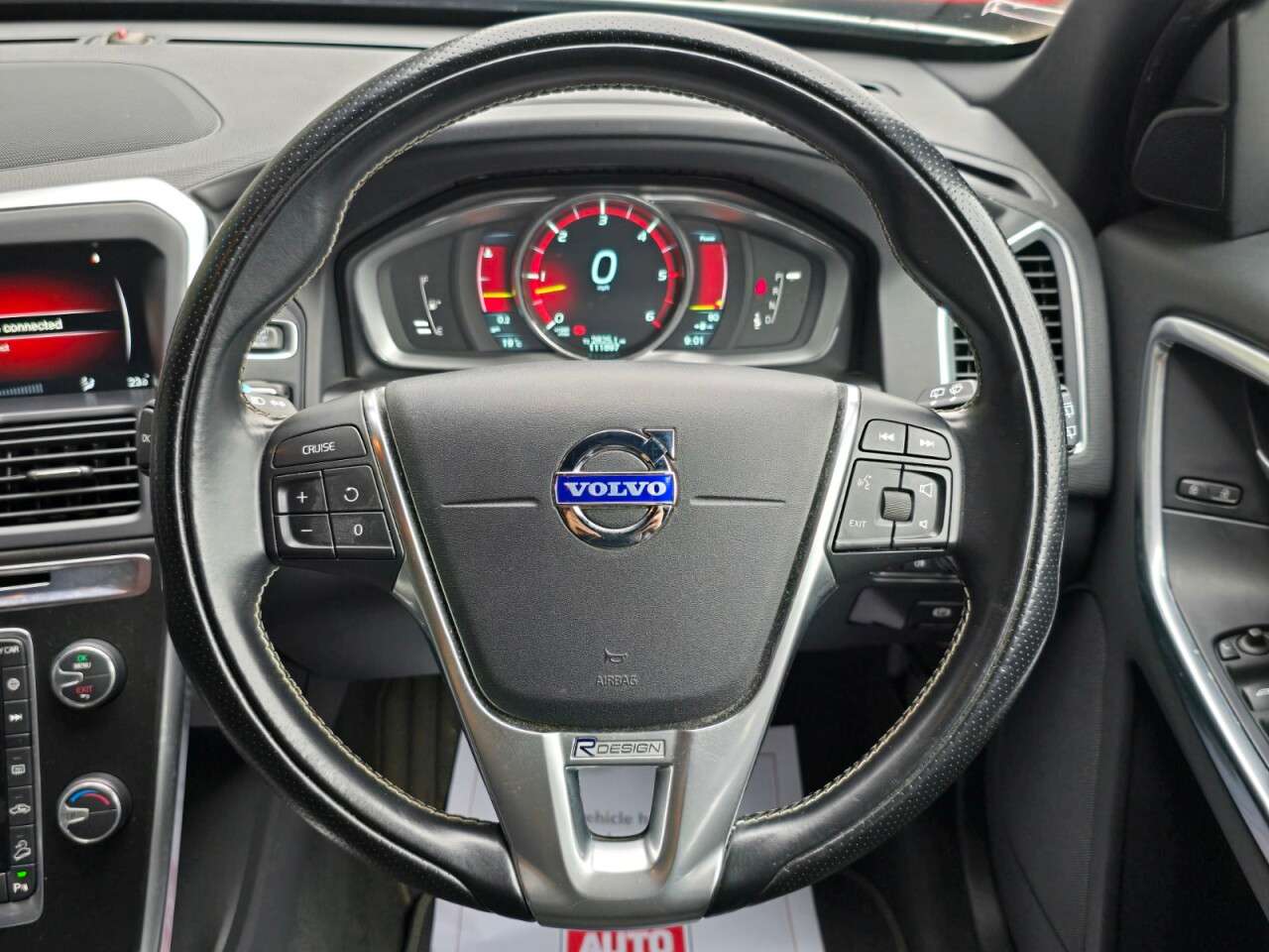 2014 VOLVO XC60 2014 VOLVO XC60