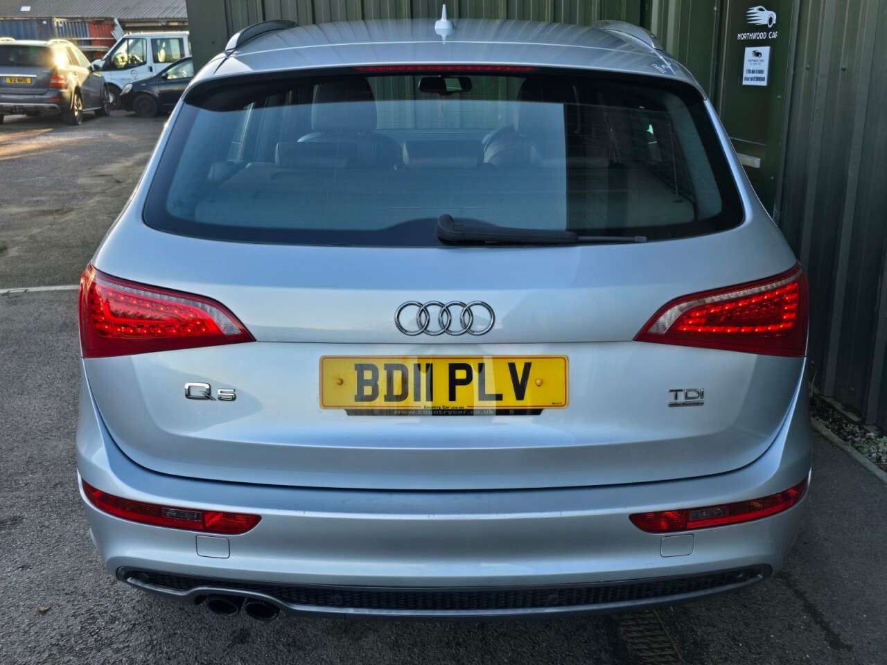 2011 AUDI Q5 2011 AUDI Q5