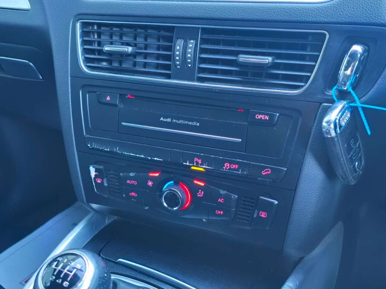 2011 AUDI Q5 2011 AUDI Q5