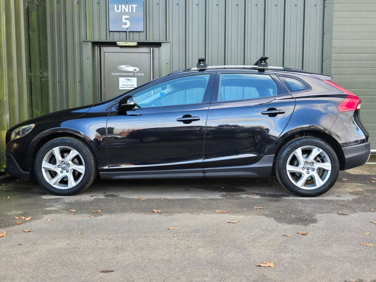 2013 VOLVO V40 CROSS COUNTRY 2013 VOLVO V40 CROSS COUNTRY