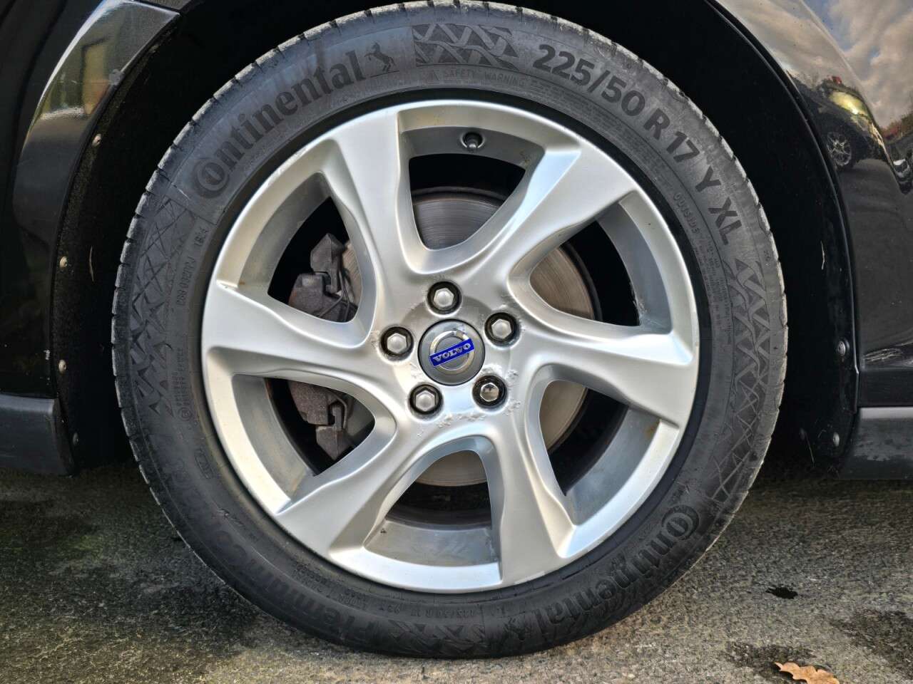 2013 VOLVO V40 CROSS COUNTRY 2013 VOLVO V40 CROSS COUNTRY