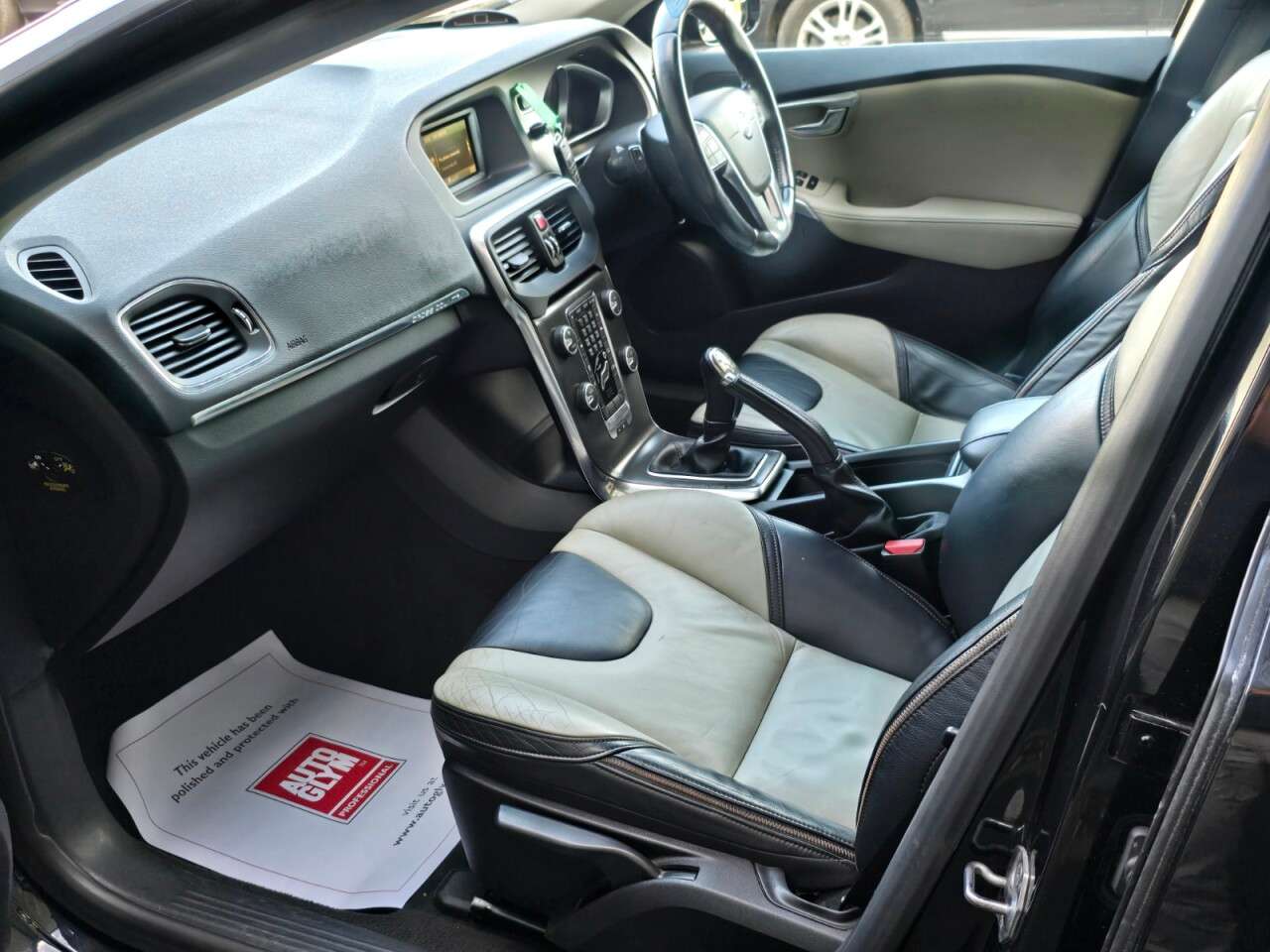 2013 VOLVO V40 CROSS COUNTRY 2013 VOLVO V40 CROSS COUNTRY