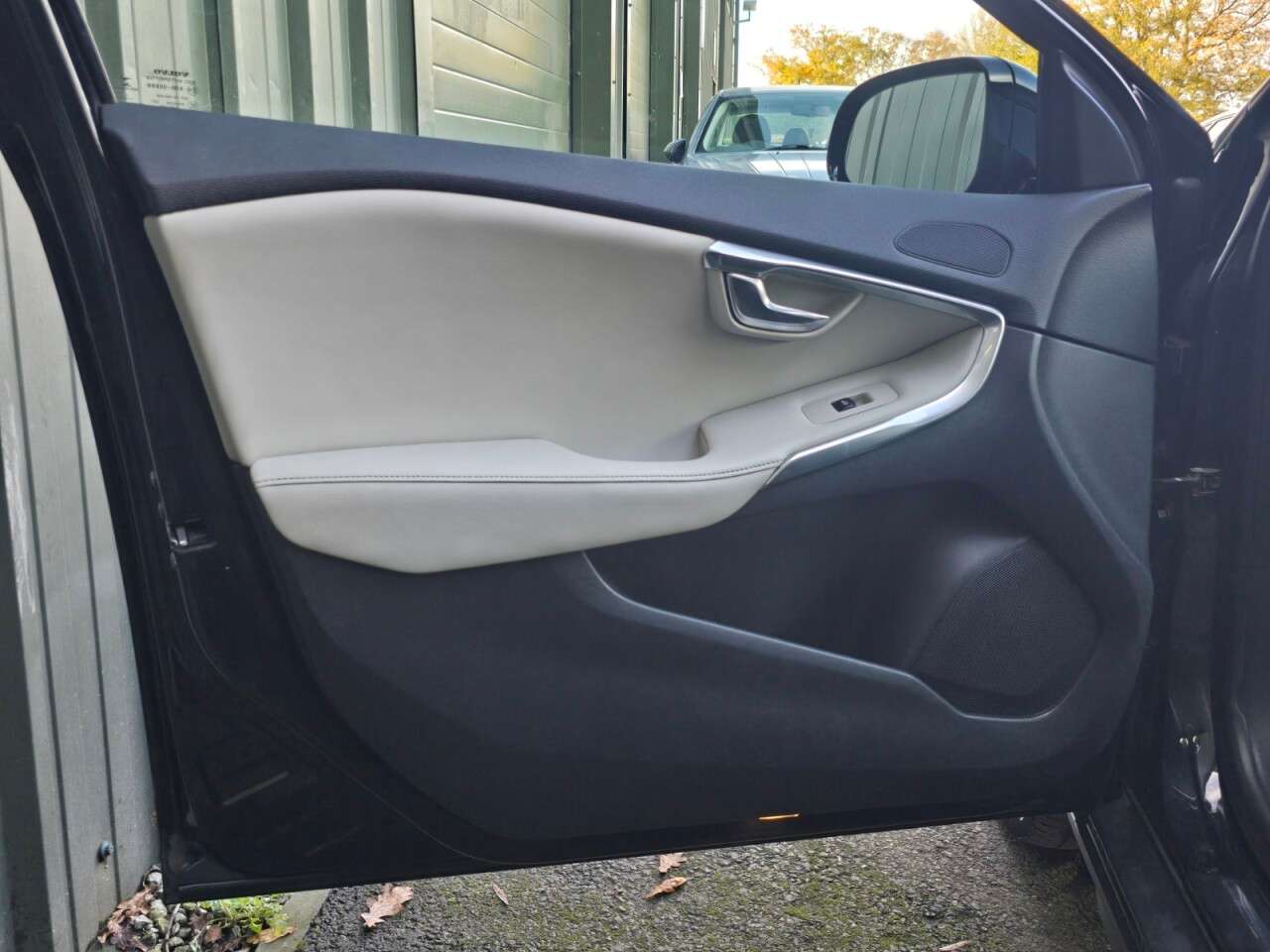 2013 VOLVO V40 CROSS COUNTRY 2013 VOLVO V40 CROSS COUNTRY