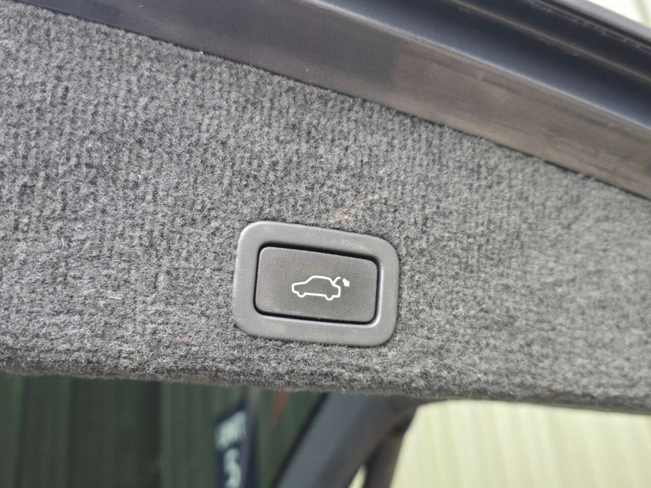 2014 VOLVO XC60 2014 VOLVO XC60