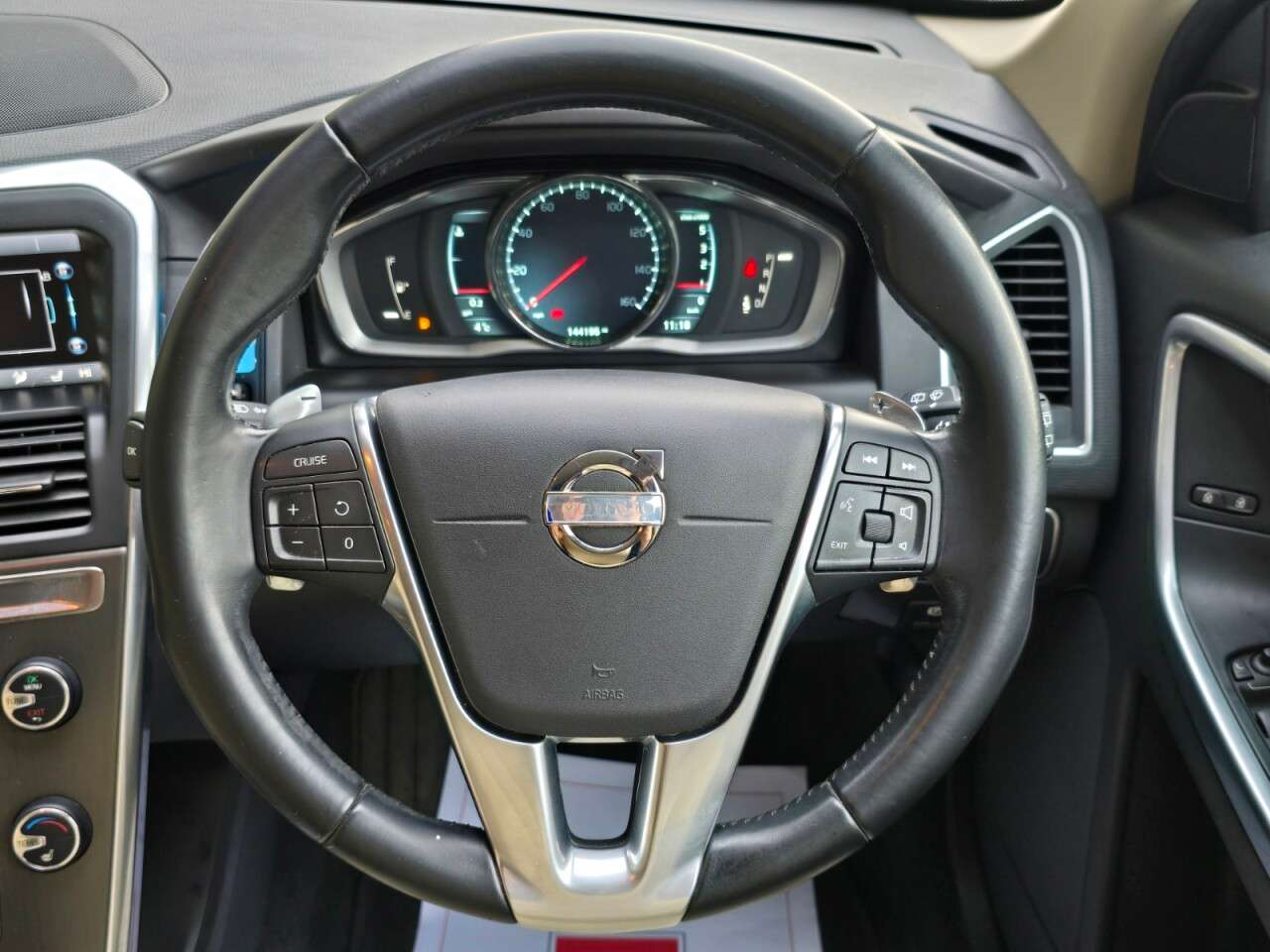 2014 VOLVO XC60 2014 VOLVO XC60