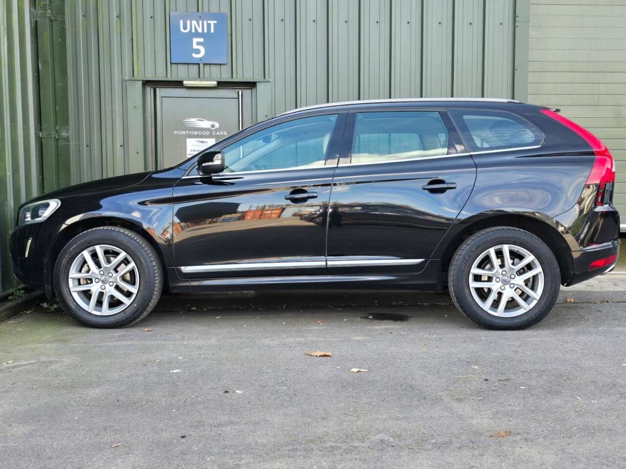 2016 VOLVO XC60 2016 VOLVO XC60