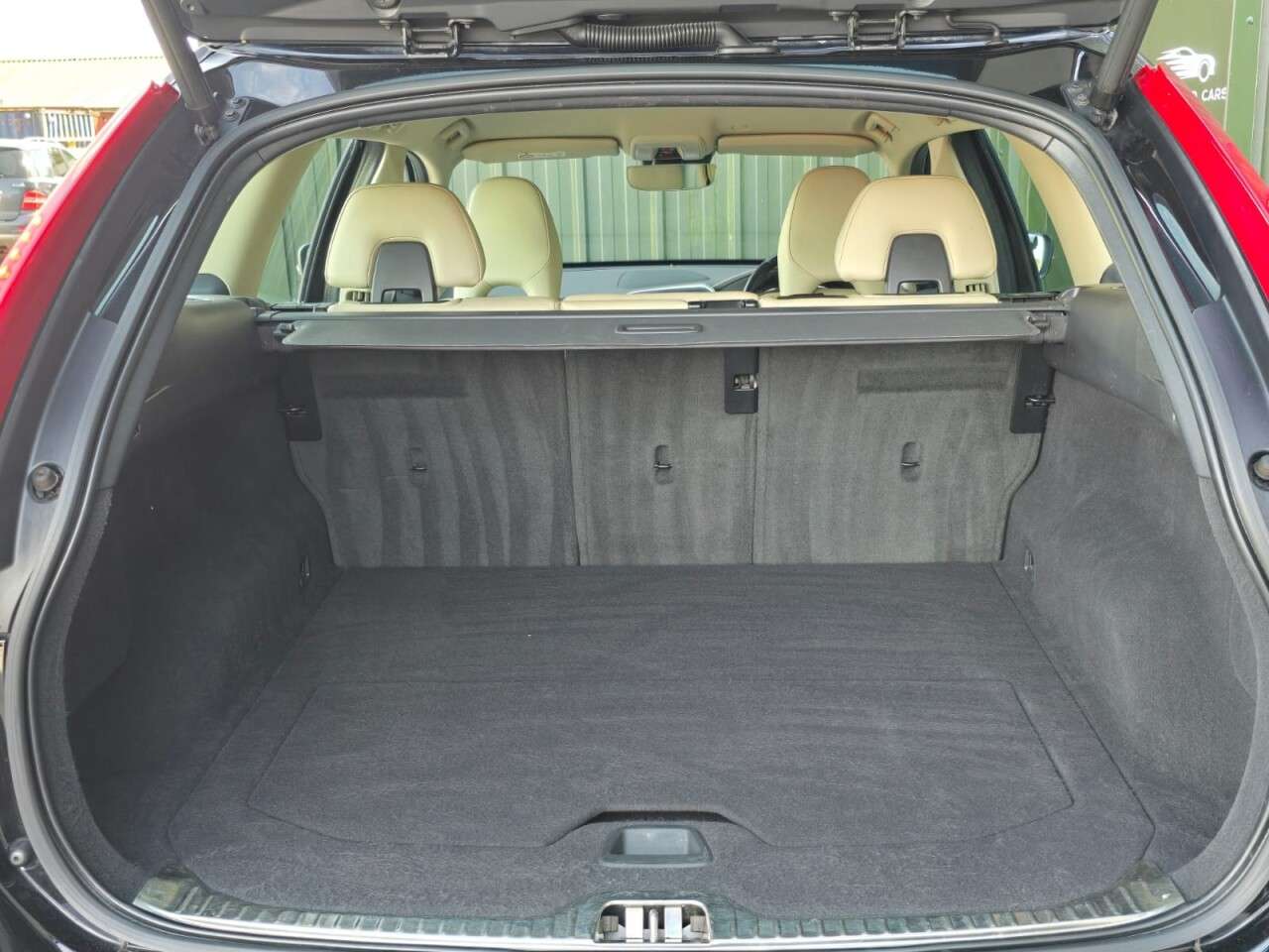 2016 VOLVO XC60 2016 VOLVO XC60