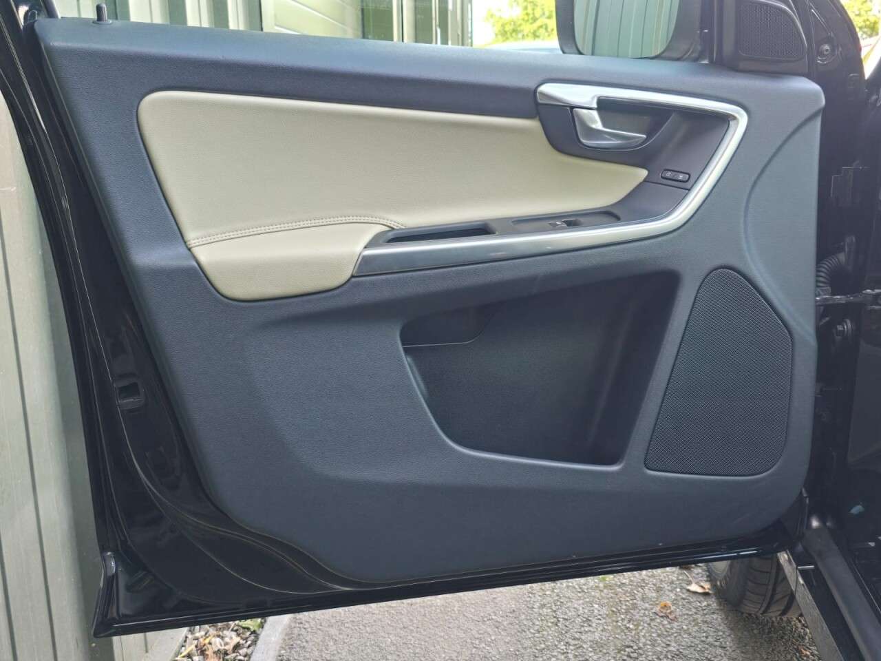 2016 VOLVO XC60 2016 VOLVO XC60