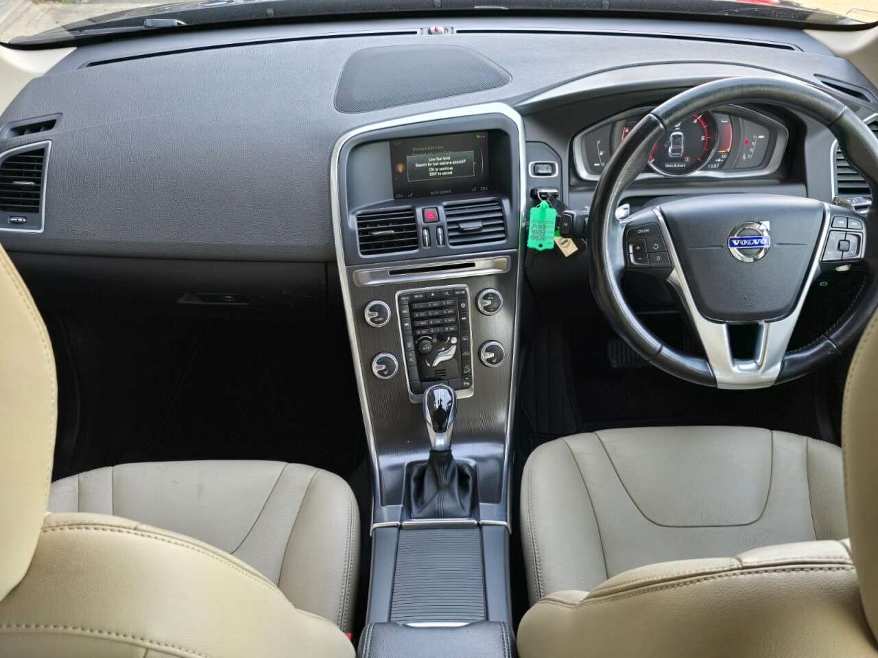 2016 VOLVO XC60 2016 VOLVO XC60