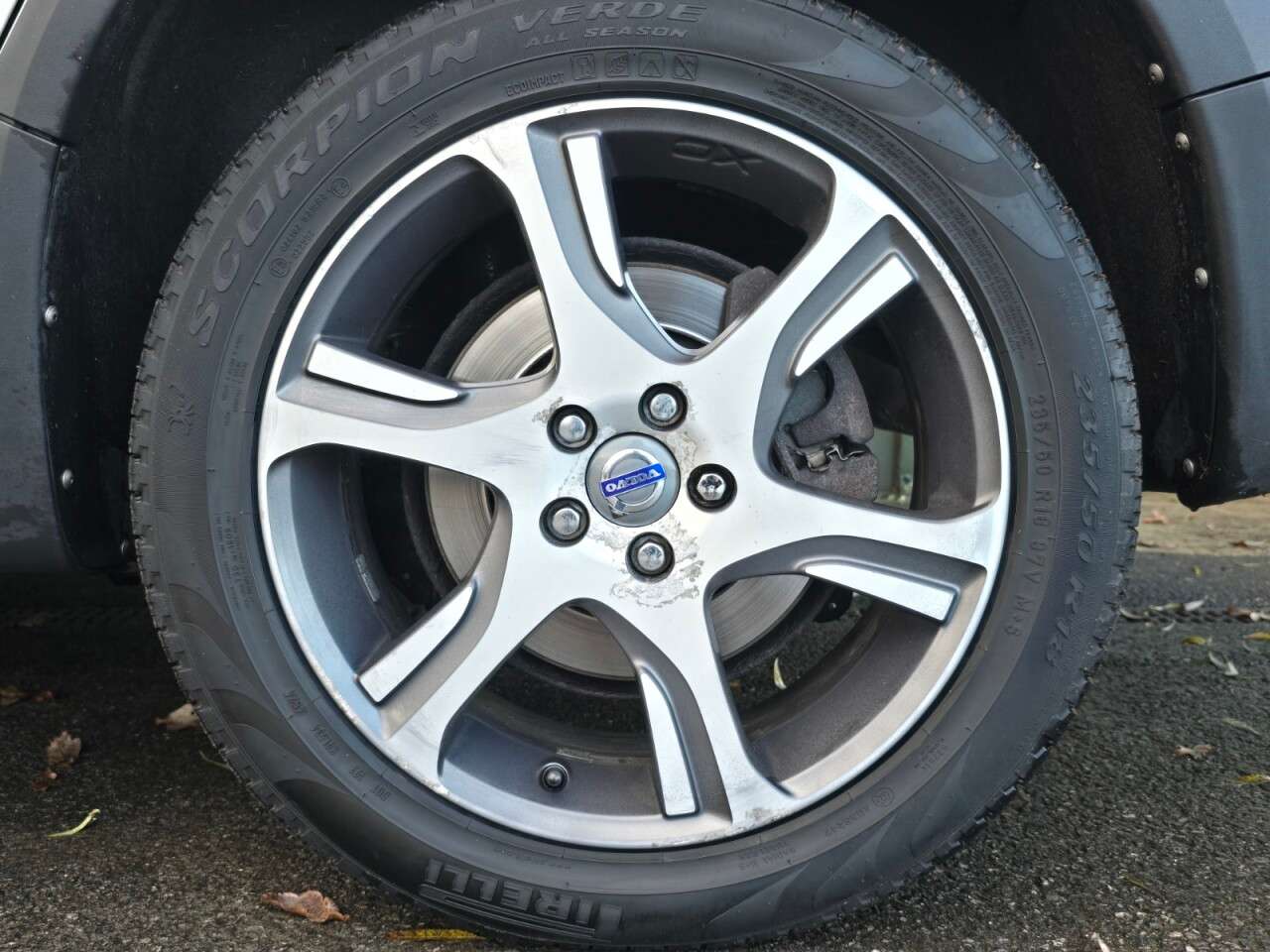 2012 VOLVO XC70 2012 VOLVO XC70