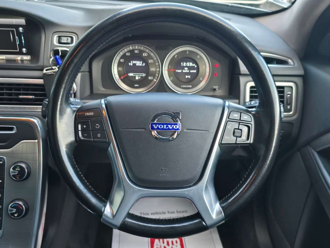 2012 VOLVO XC70 2012 VOLVO XC70