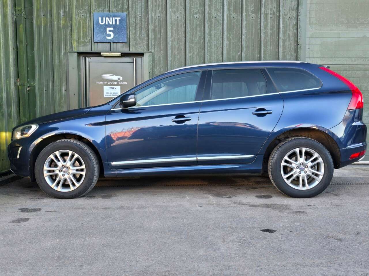2013 VOLVO XC60 2013 VOLVO XC60