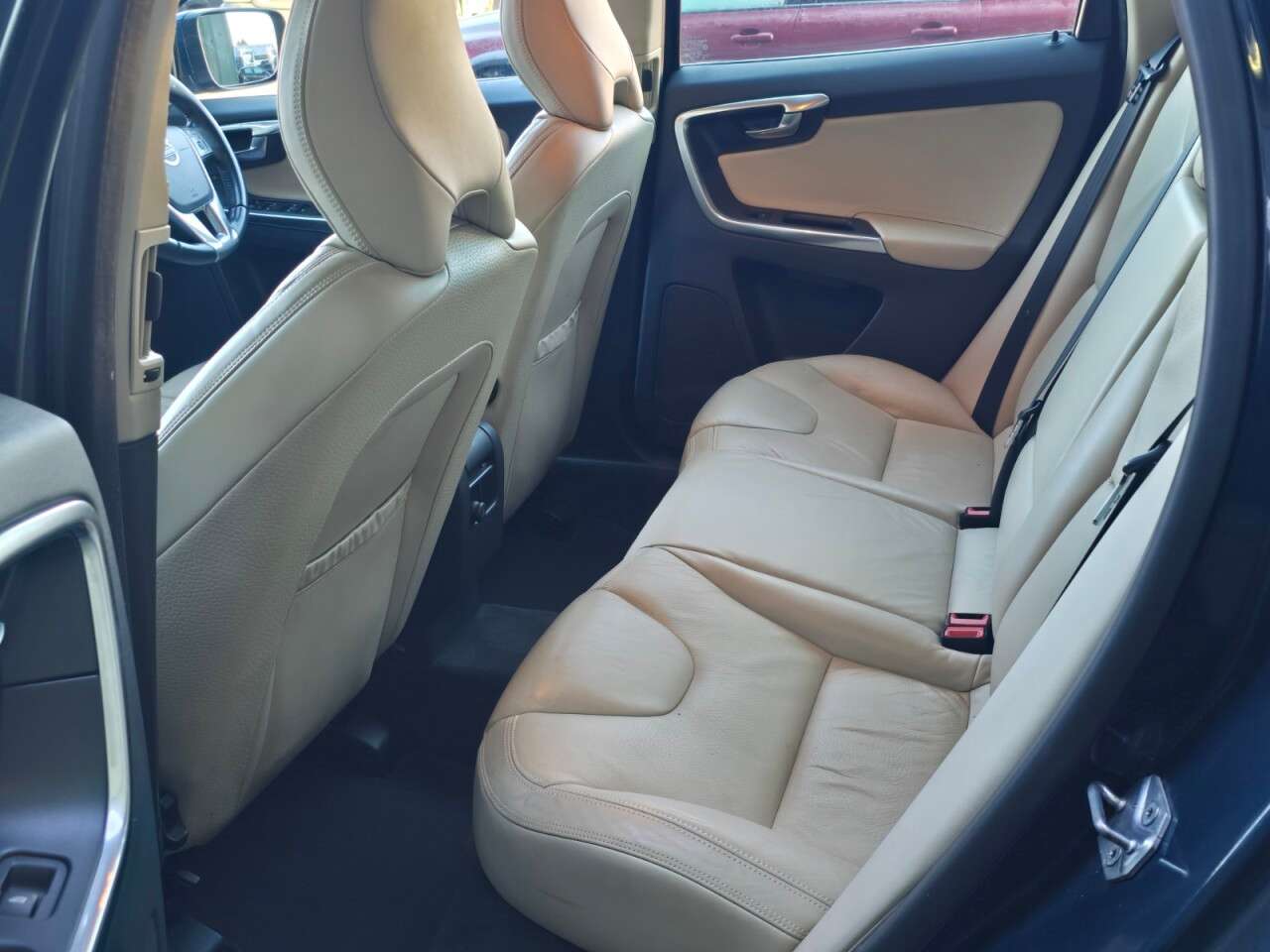 2013 VOLVO XC60 2013 VOLVO XC60