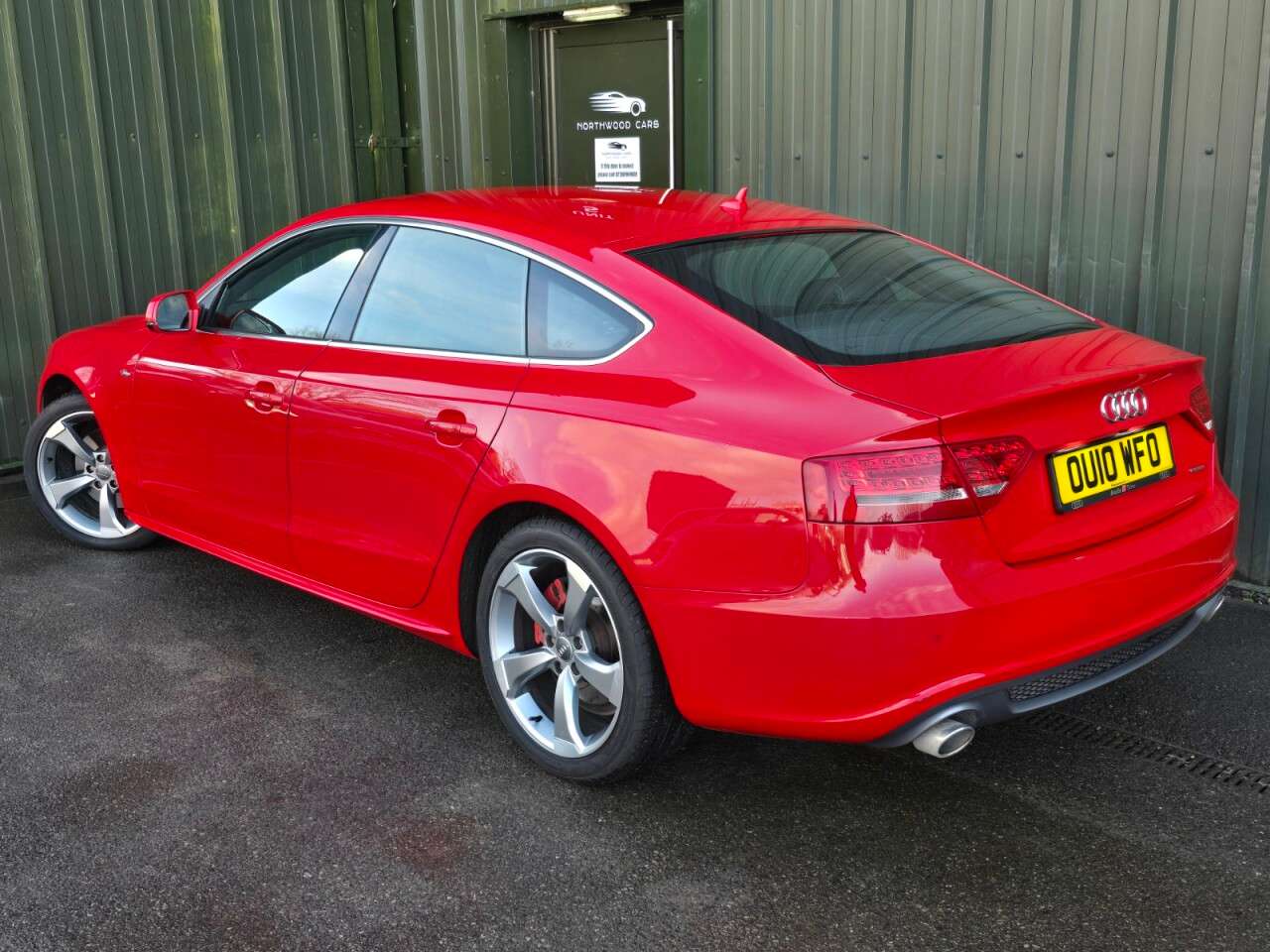 A 2010 AUDI A5 3.0 TDI V6 S line Sportback 5dr Diesel S Tronic quattro Euro 5 (240 ps) FSH A 2010 AUDI A5 3.0 TDI V6 S line Sportback 5dr Diesel S Tronic quattro Euro 5 (240 ps) FSH