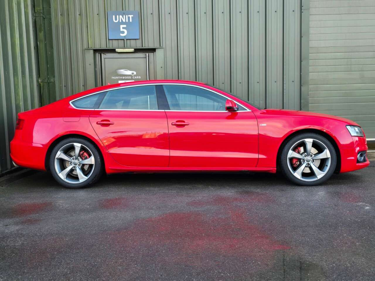 A 2010 AUDI A5 3.0 TDI V6 S line Sportback 5dr Diesel S Tronic quattro Euro 5 (240 ps) FSH A 2010 AUDI A5 3.0 TDI V6 S line Sportback 5dr Diesel S Tronic quattro Euro 5 (240 ps) FSH