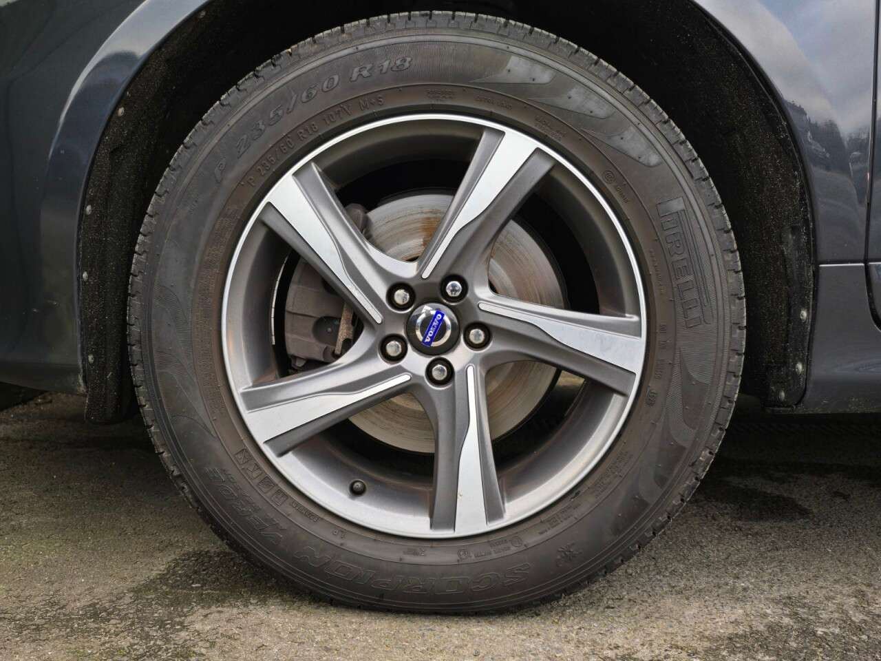 2013 VOLVO XC60 2013 VOLVO XC60