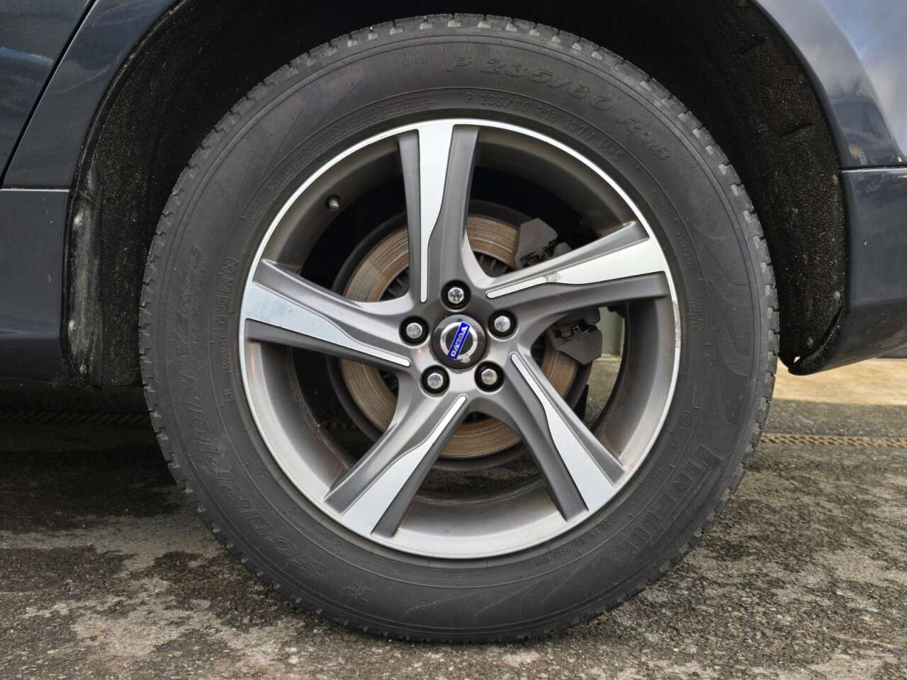 2013 VOLVO XC60 2013 VOLVO XC60