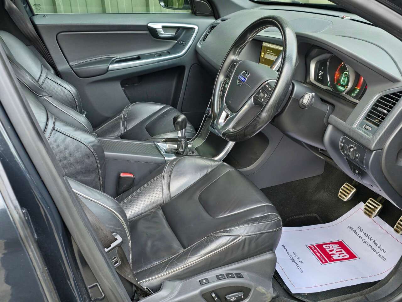 2013 VOLVO XC60 2013 VOLVO XC60