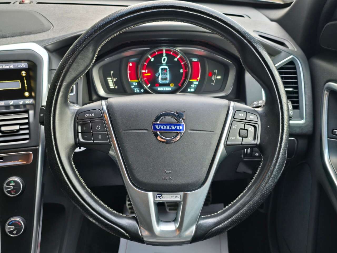 2013 VOLVO XC60 2013 VOLVO XC60