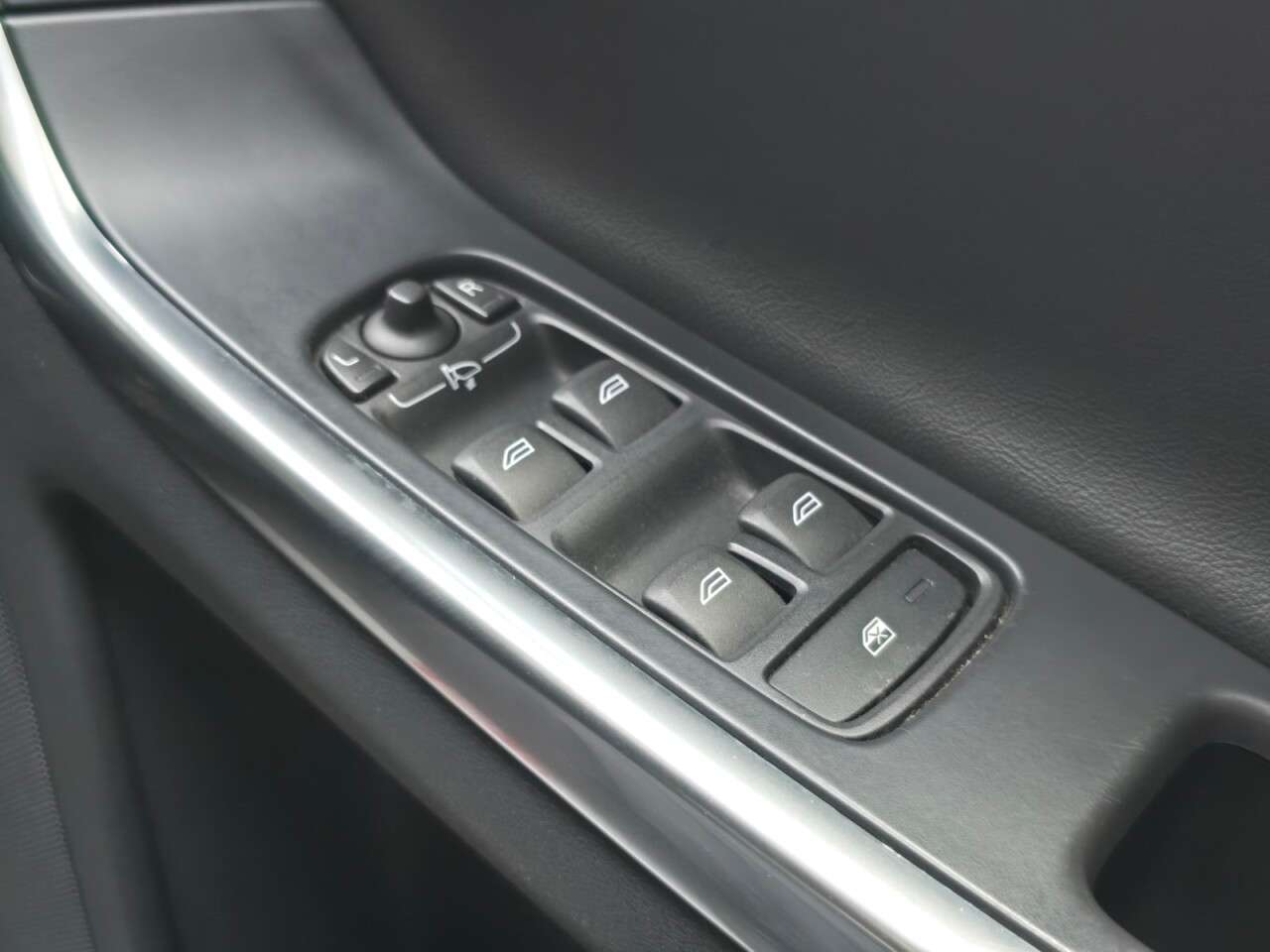 2013 VOLVO XC60 2013 VOLVO XC60