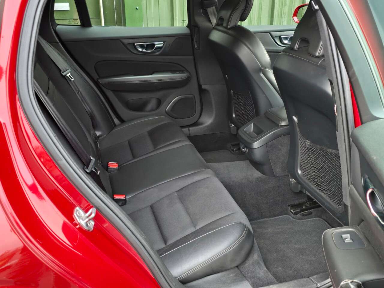 2019 VOLVO V60 2019 VOLVO V60