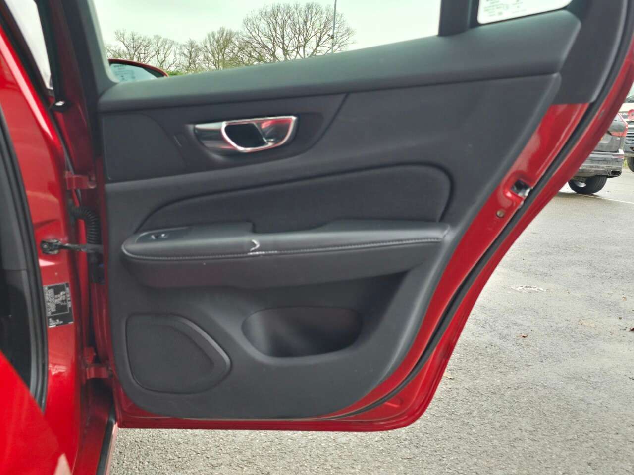 2019 VOLVO V60 2019 VOLVO V60