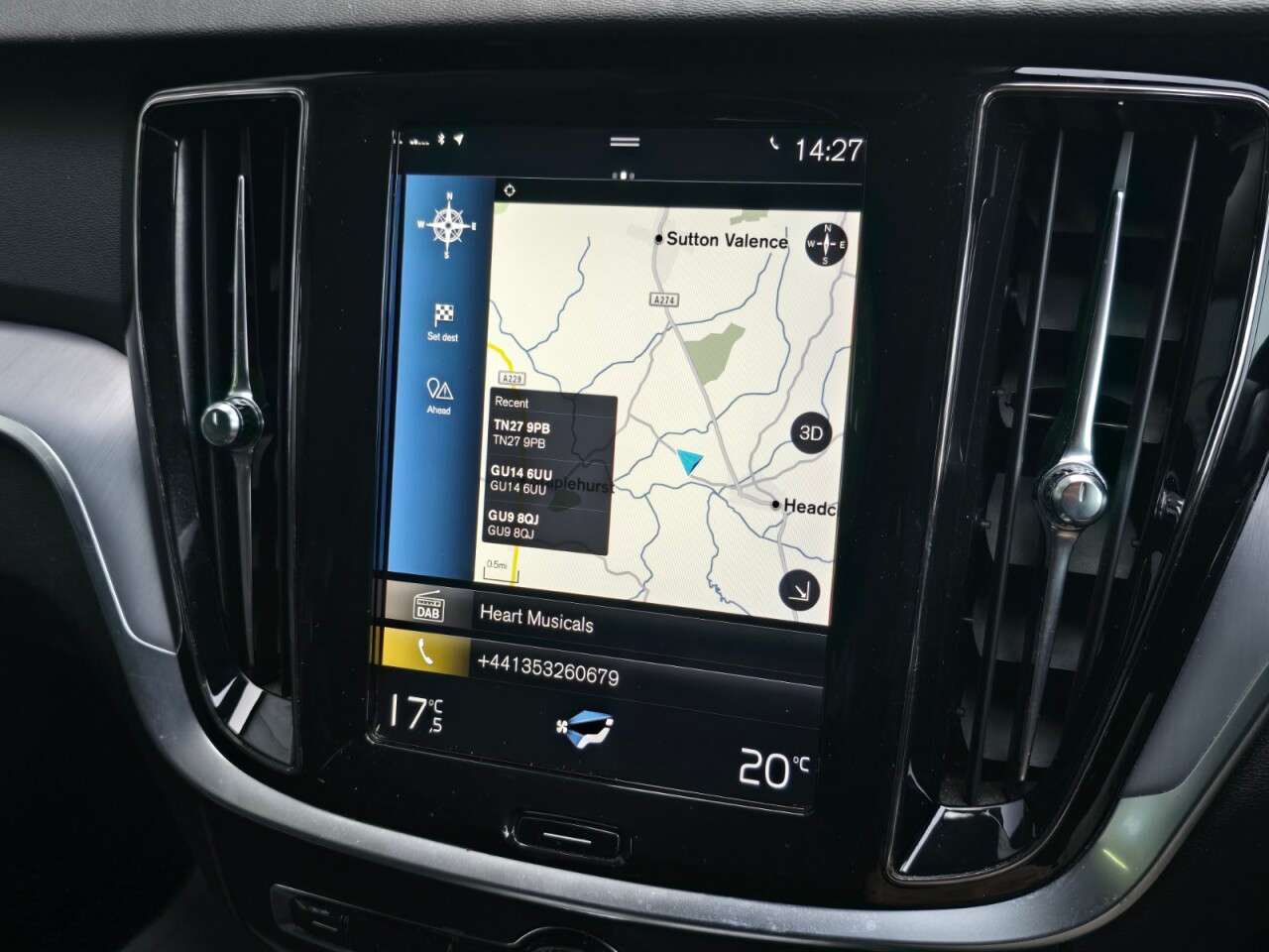 2019 VOLVO V60 2019 VOLVO V60