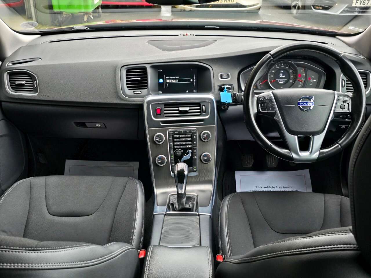 2015 VOLVO S60 2015 VOLVO S60