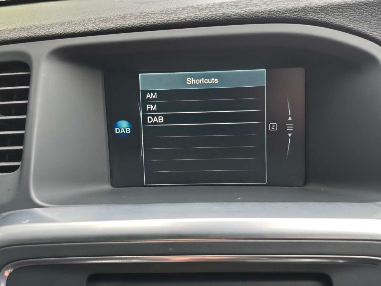 2015 VOLVO S60 2015 VOLVO S60