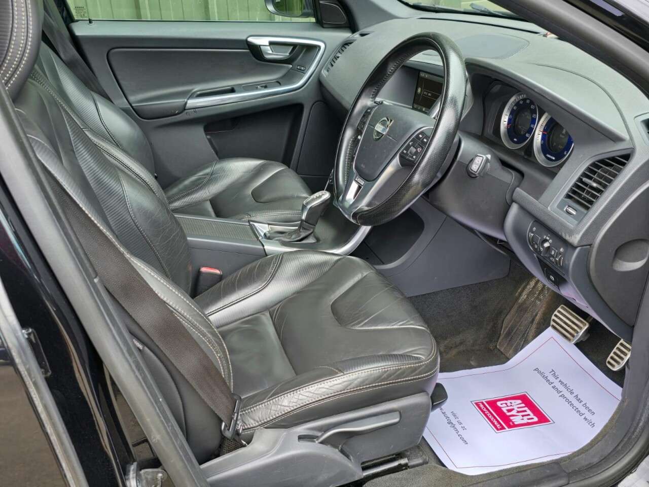 2013 VOLVO XC60 2013 VOLVO XC60