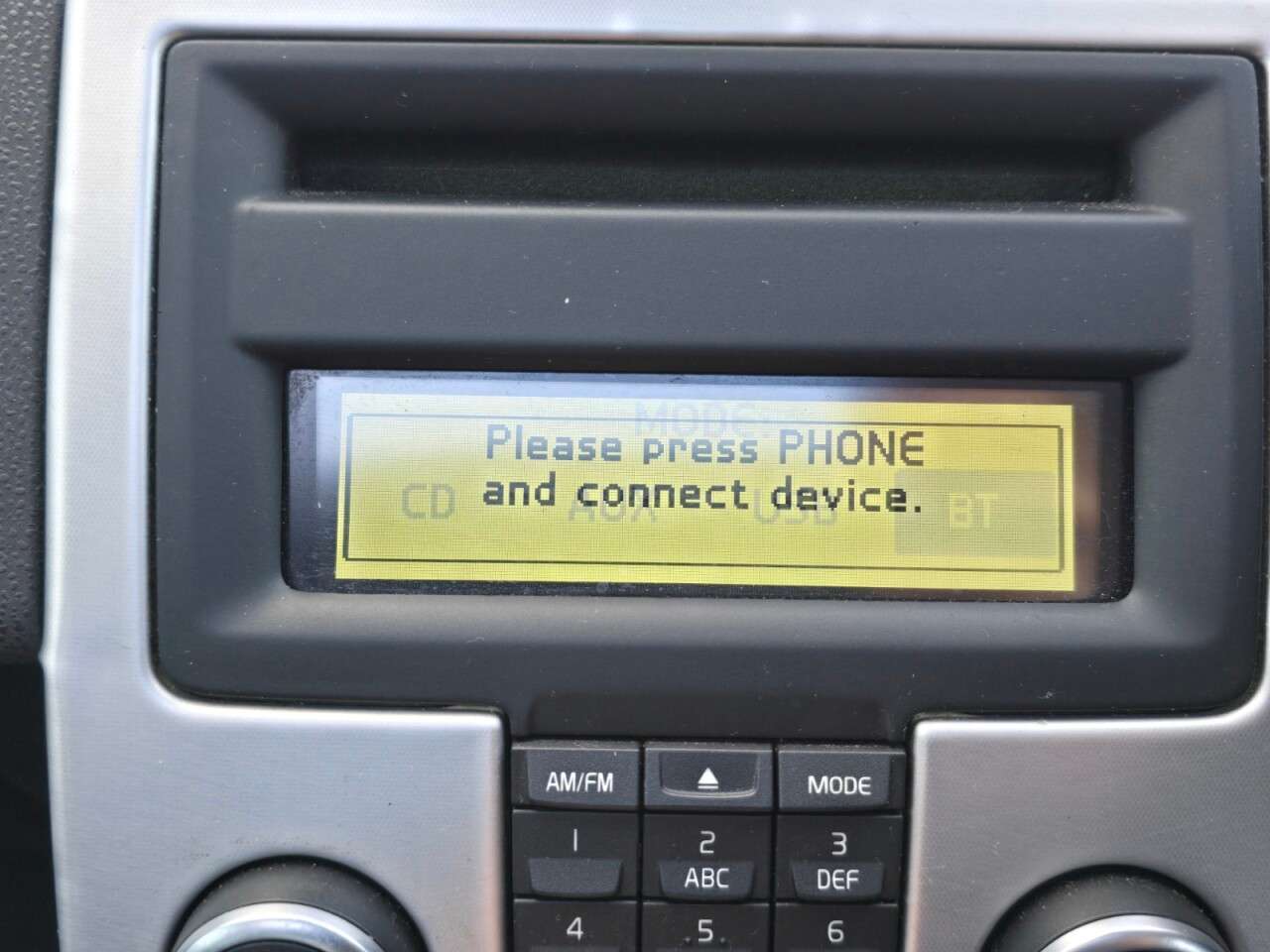 2011 VOLVO S40 2011 VOLVO S40