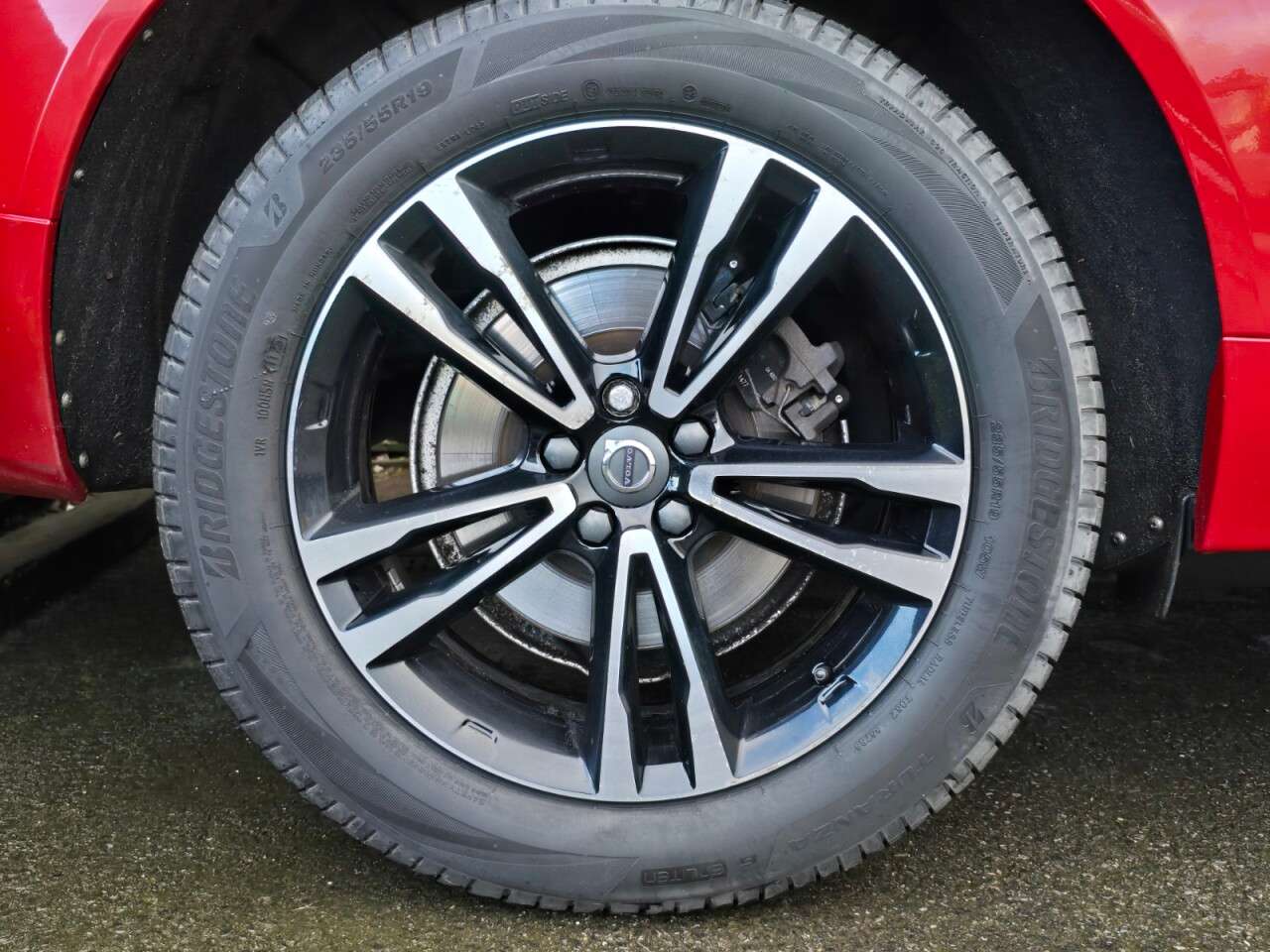 2019 VOLVO XC60 2019 VOLVO XC60