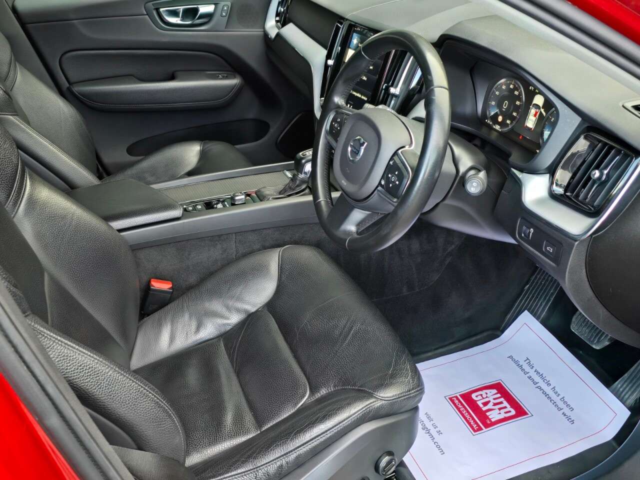 2019 VOLVO XC60 2019 VOLVO XC60