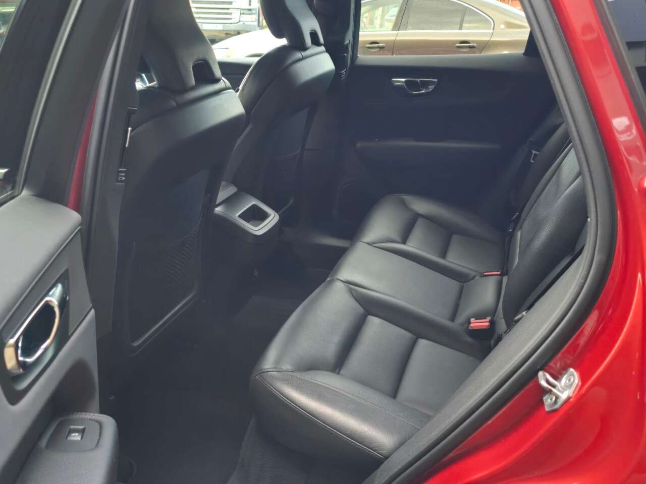 2019 VOLVO XC60 2019 VOLVO XC60