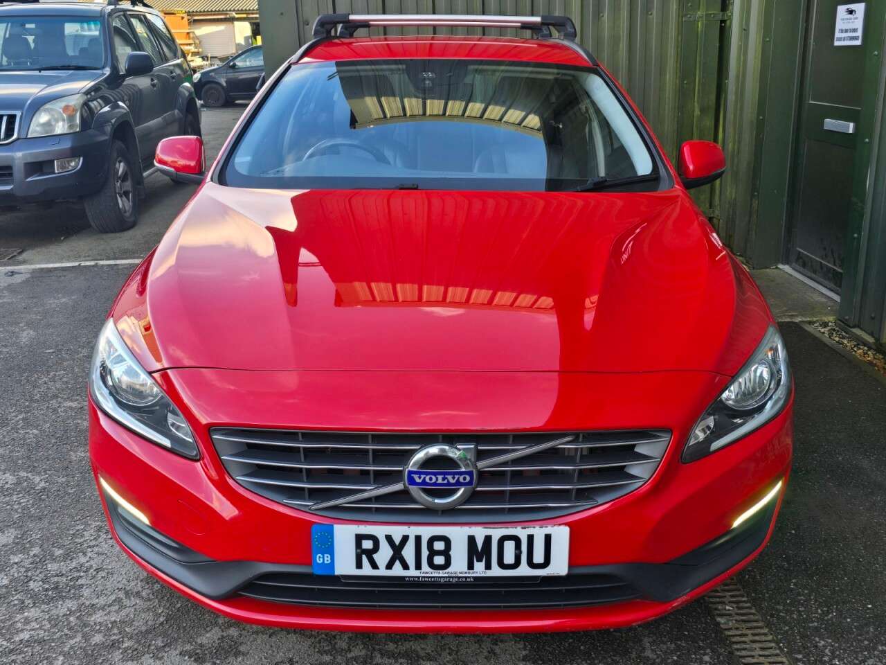 2018 VOLVO V60 2018 VOLVO V60