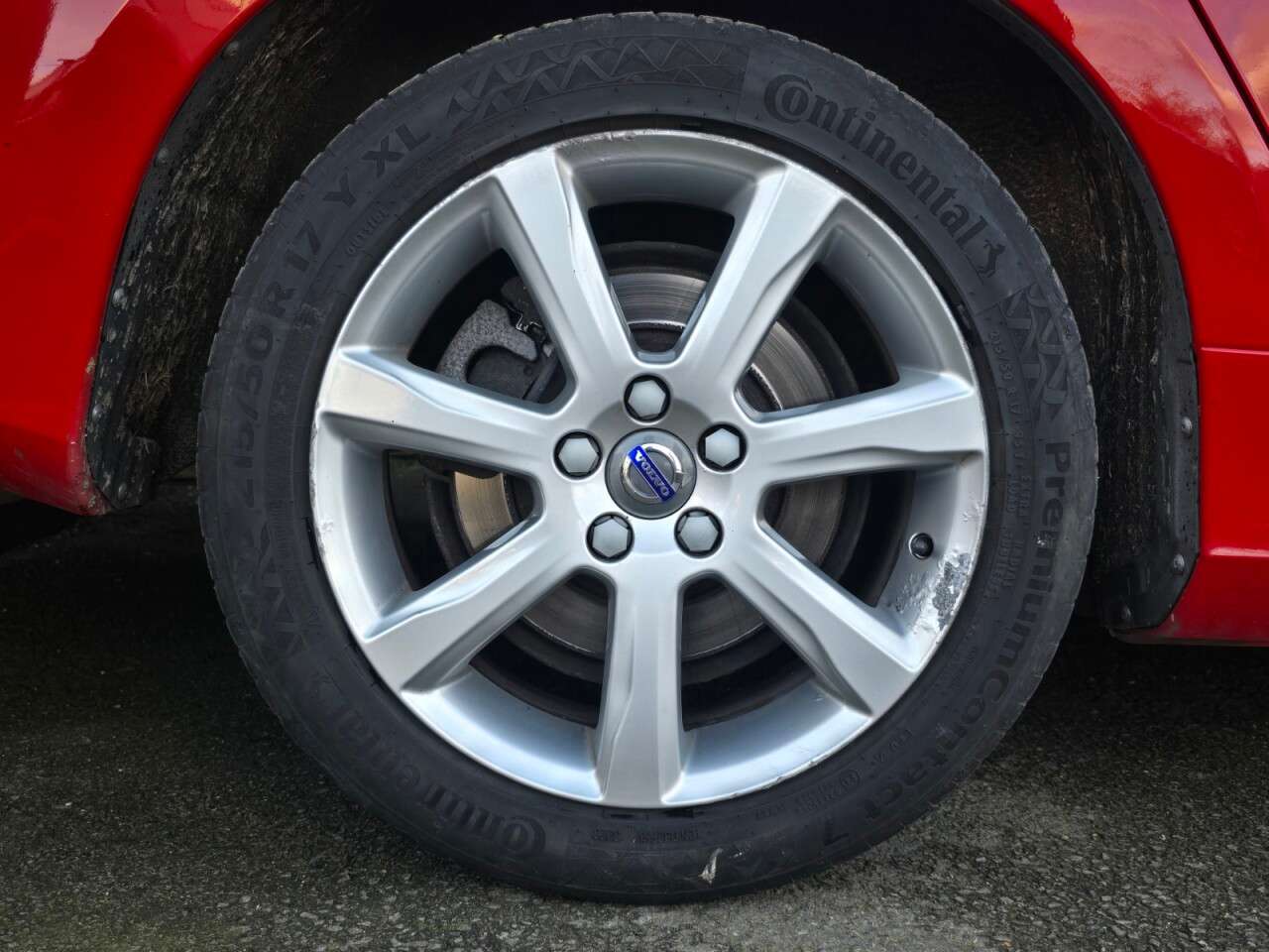 2018 VOLVO V60 2018 VOLVO V60