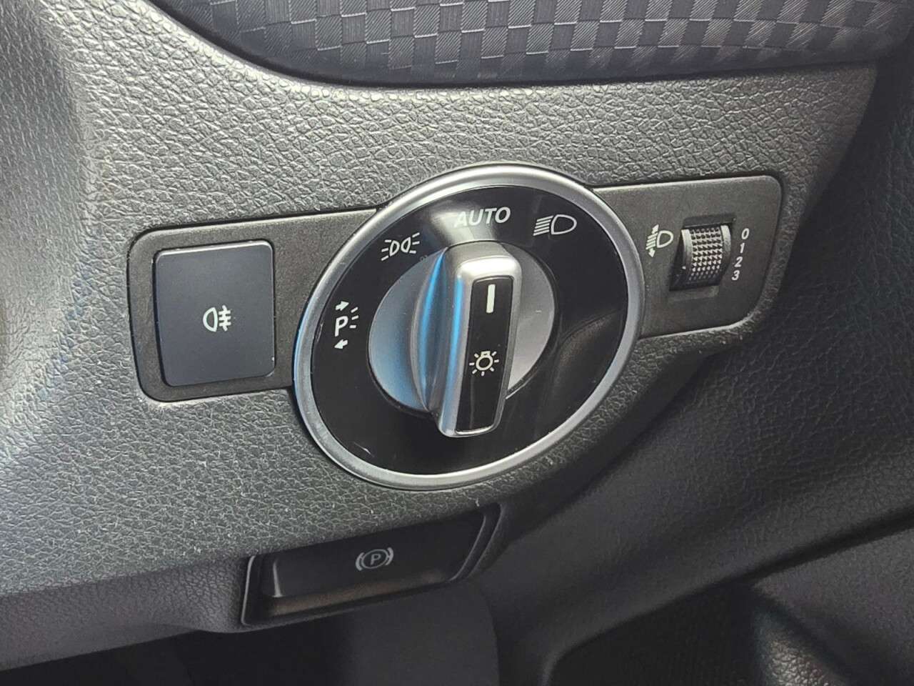 2016 MERCEDES-BENZ A-CLASS 2016 MERCEDES-BENZ A-CLASS